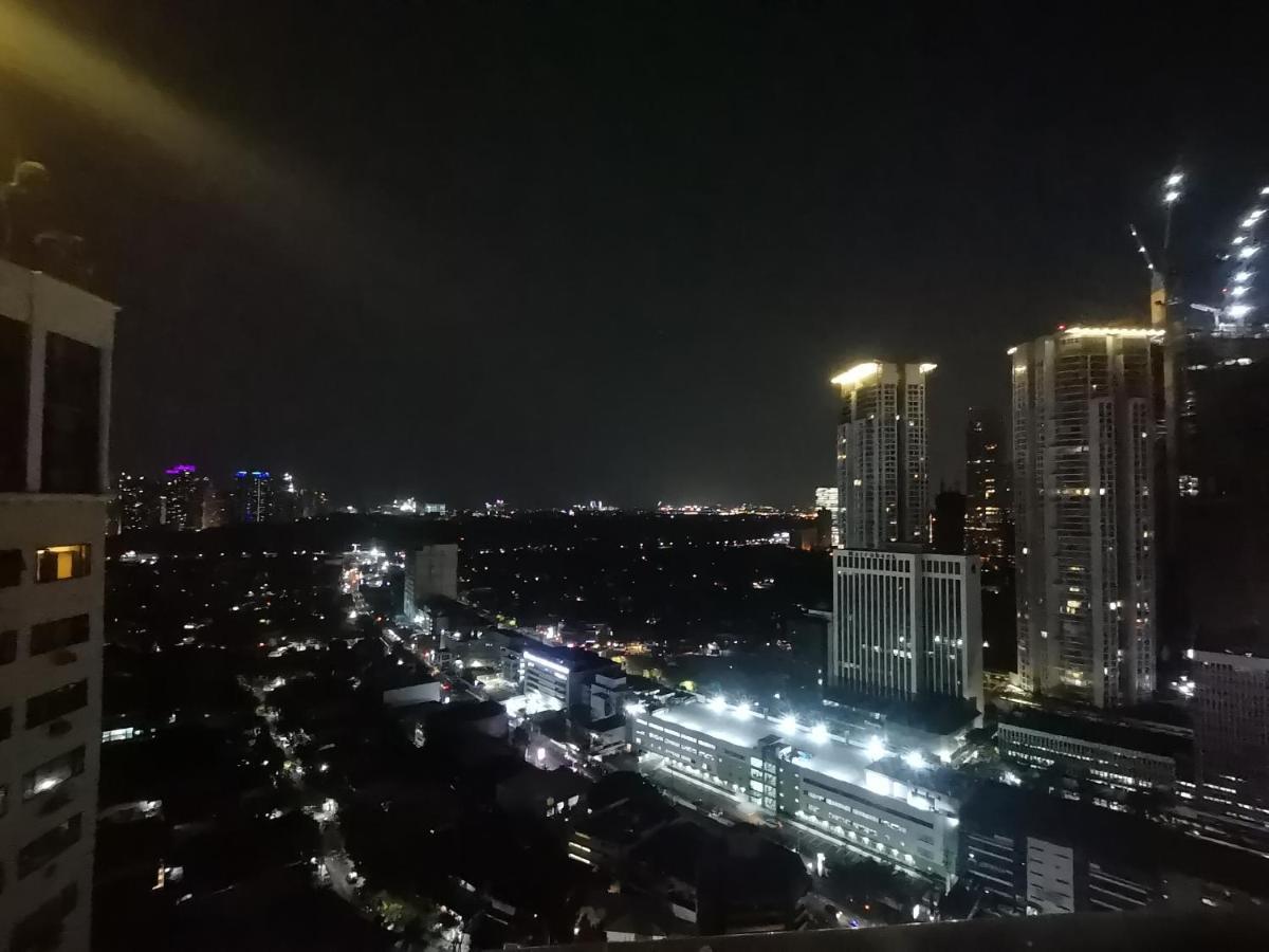 Accommodation Services Makati City Екстер'єр фото